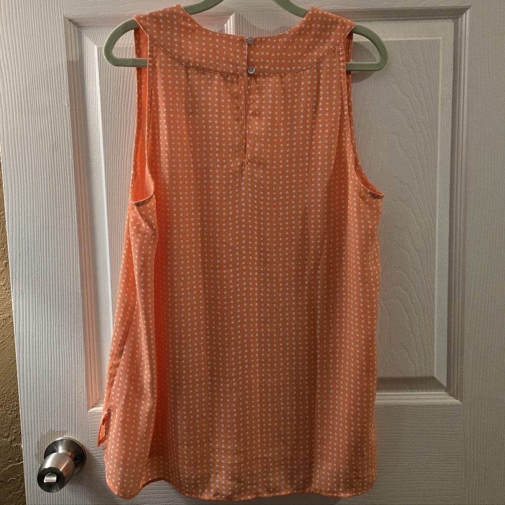 Daniel Rainn Women's Sleeveless Top - Picture 6 of 13